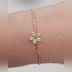 Nwot 18k Gold Plated Lariat Adjustable Flower Bracelet By Pretty Bird